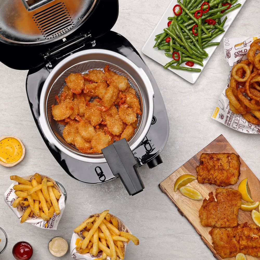 CoolDaddy® cool-touch deep fryer