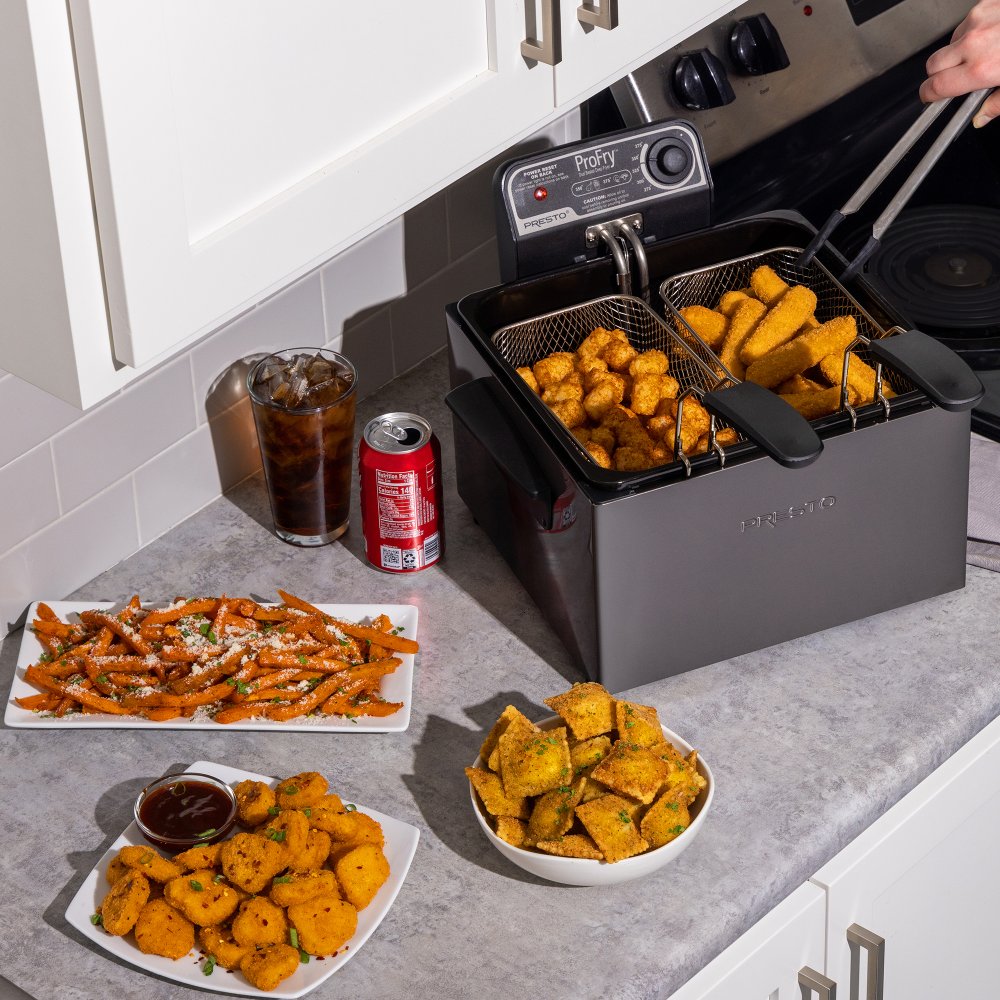 Black Stainless Steel Dual Basket ProFry™ immersion element deep fryer 6 Black Stainless Steel Dual Basket ProFry™ immersion element deep fryer